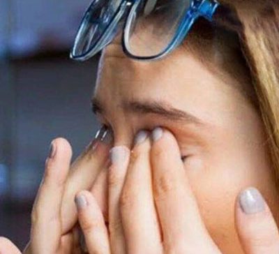 کم خوابی و بینایی